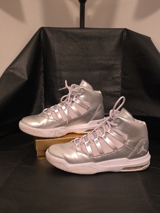 Jordan Other - Jordan Max Aura Silver High-Top Basketball Sneakers
